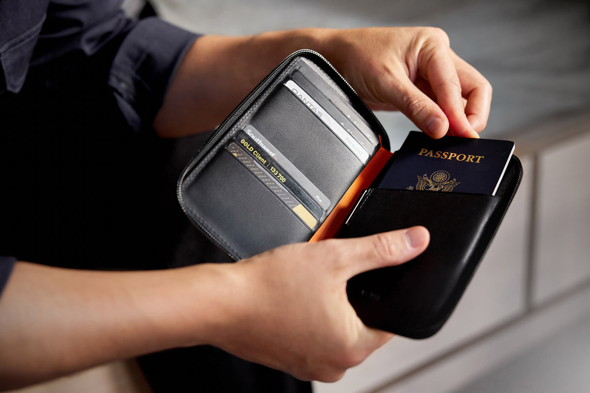 Travel Folio Carryology Edition