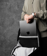Essential 16 L - Reppu