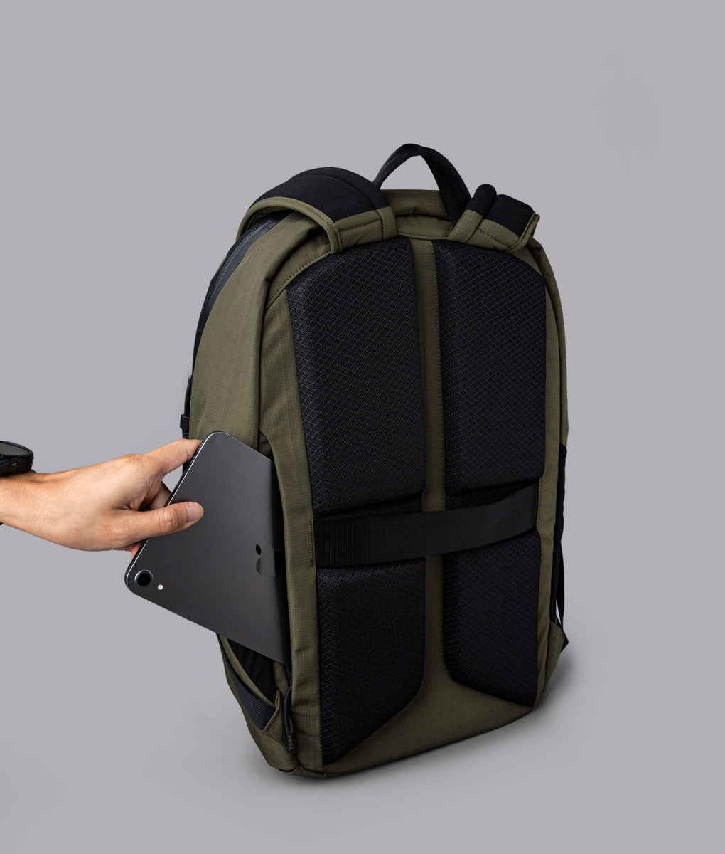 Bravo Backpack 23 L