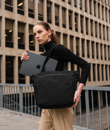 Bravo_Tote_V2_Black_M_WEB-1.jpg