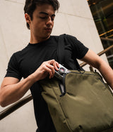 Bravo_Tote_V2_Green_M_WEB-4.jpg