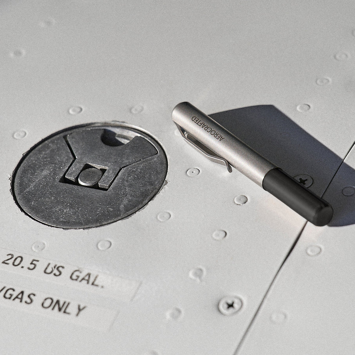 Contrail Pocket Clip Pen