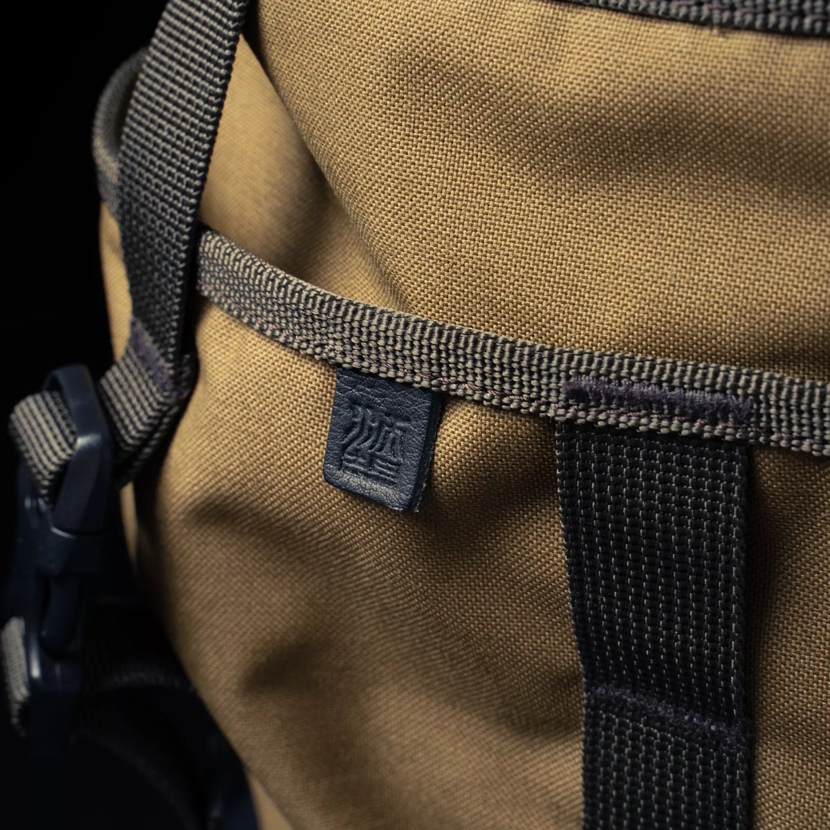 Canteener EDC Utility Sling Bag 2 L