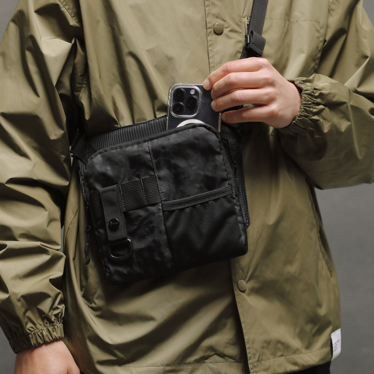 Sling Pouch Slim