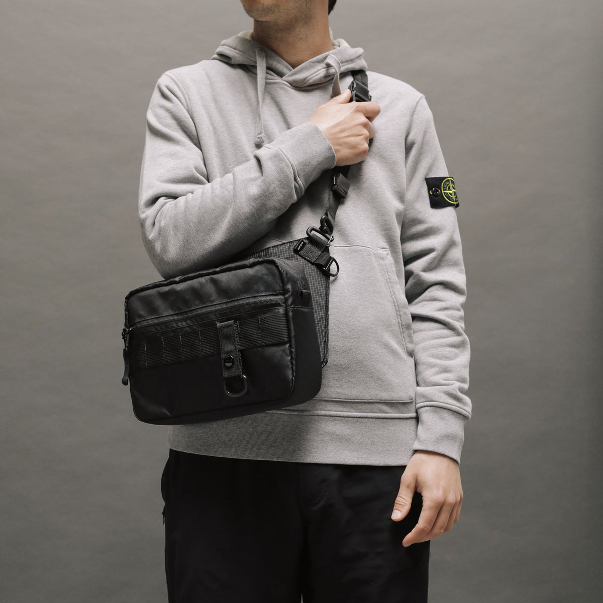 Sling Pouch Large