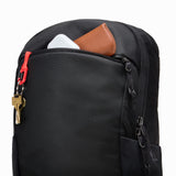 Civic Half Zip 22 L Backpack