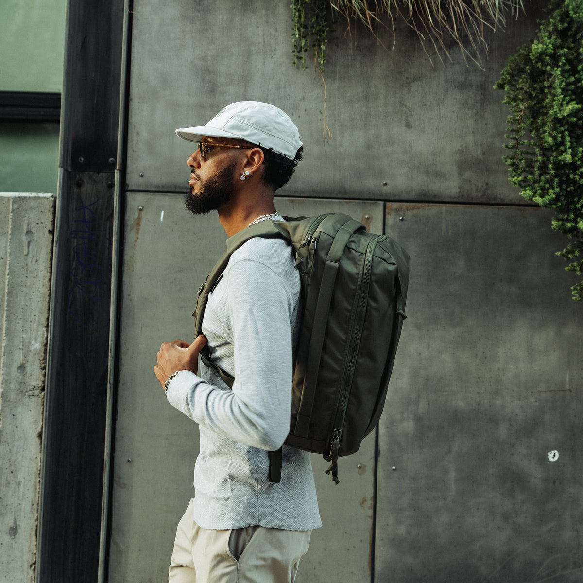 Civic Panel Loader 24 L Backpack