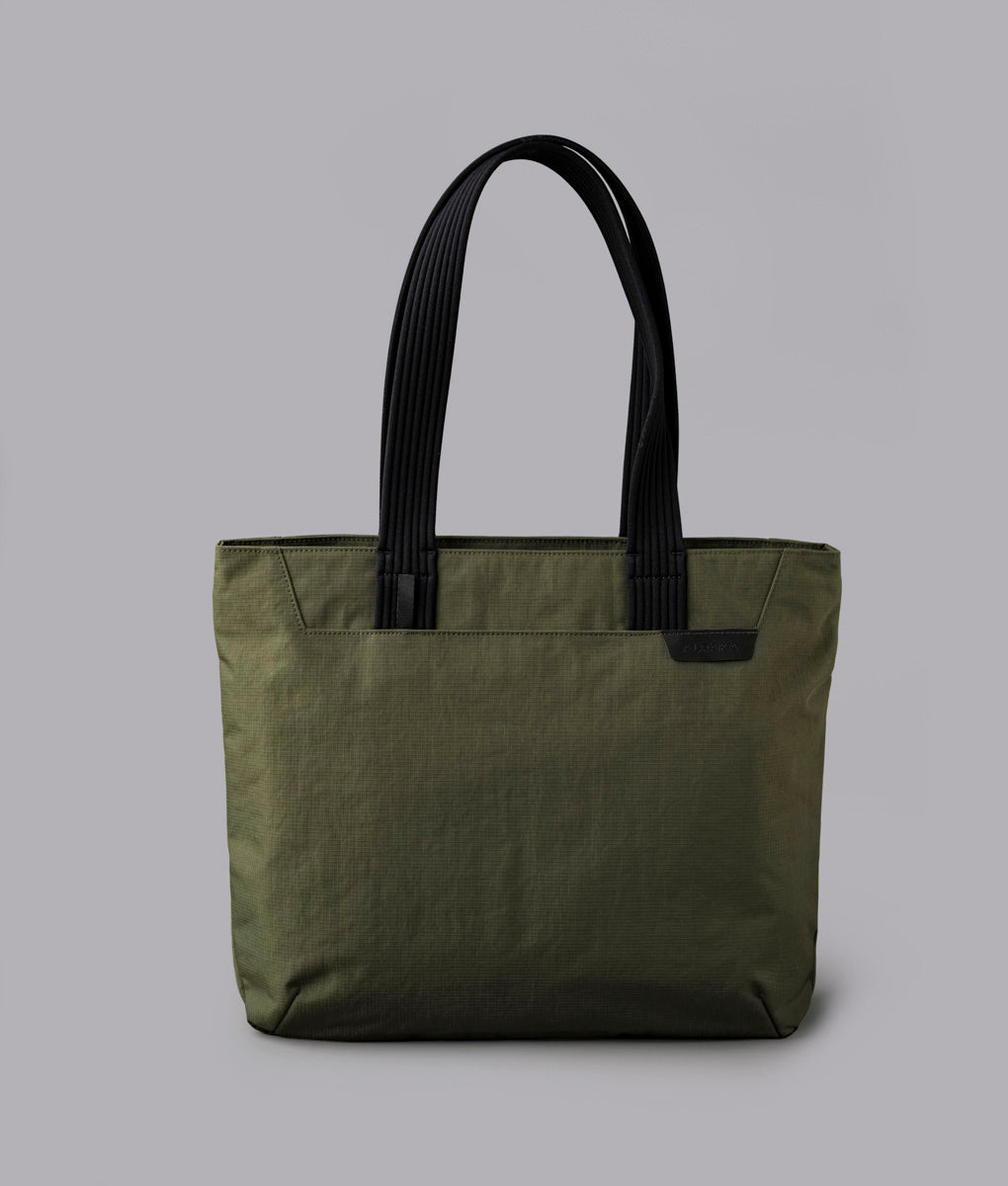 Flight Tote
