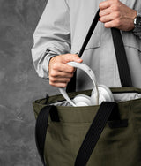 Flight Tote