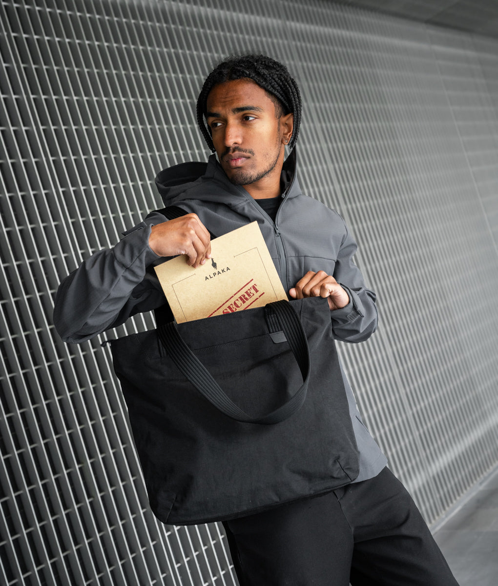 Flight Tote