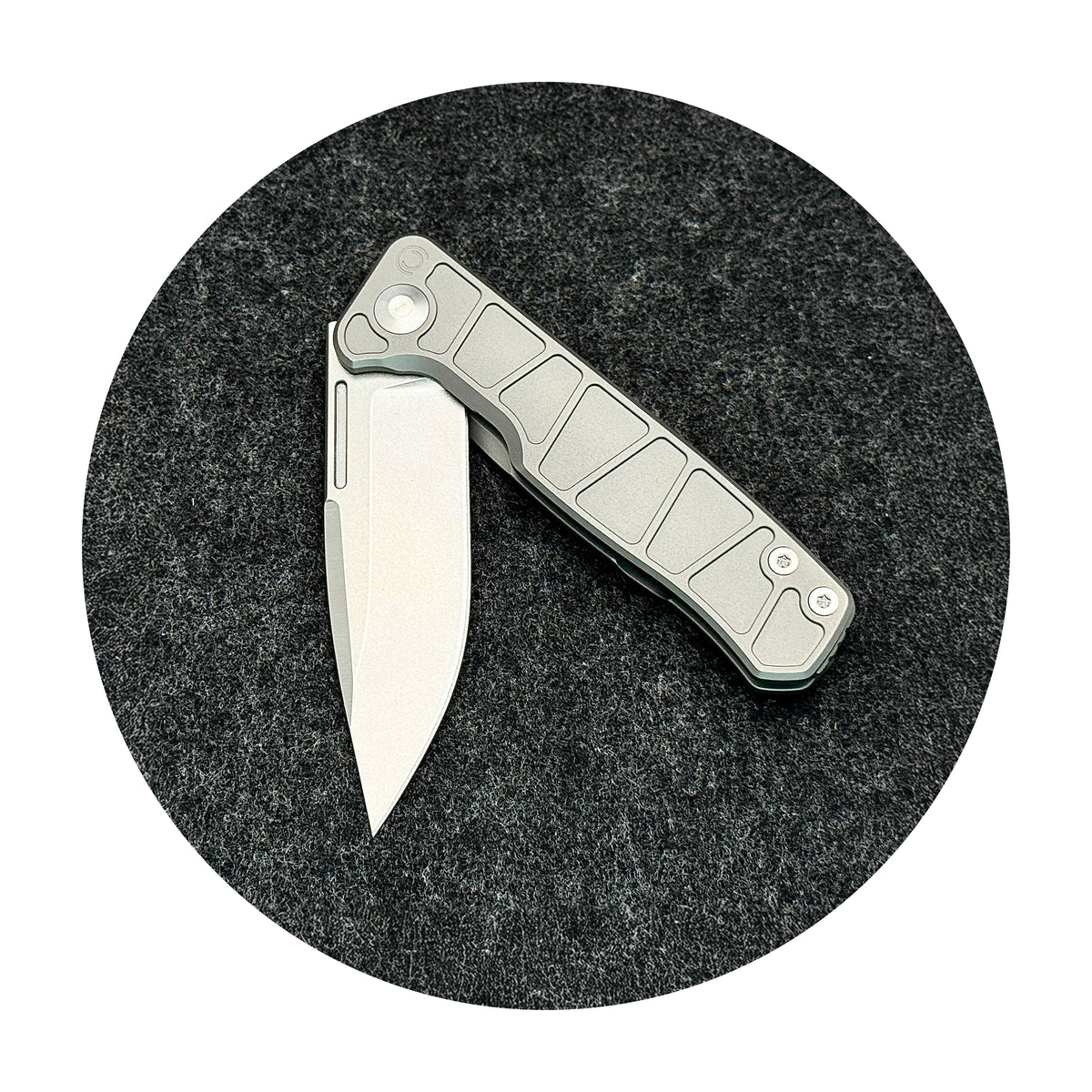 Neutron Star Era-2 Nail Groove Knife