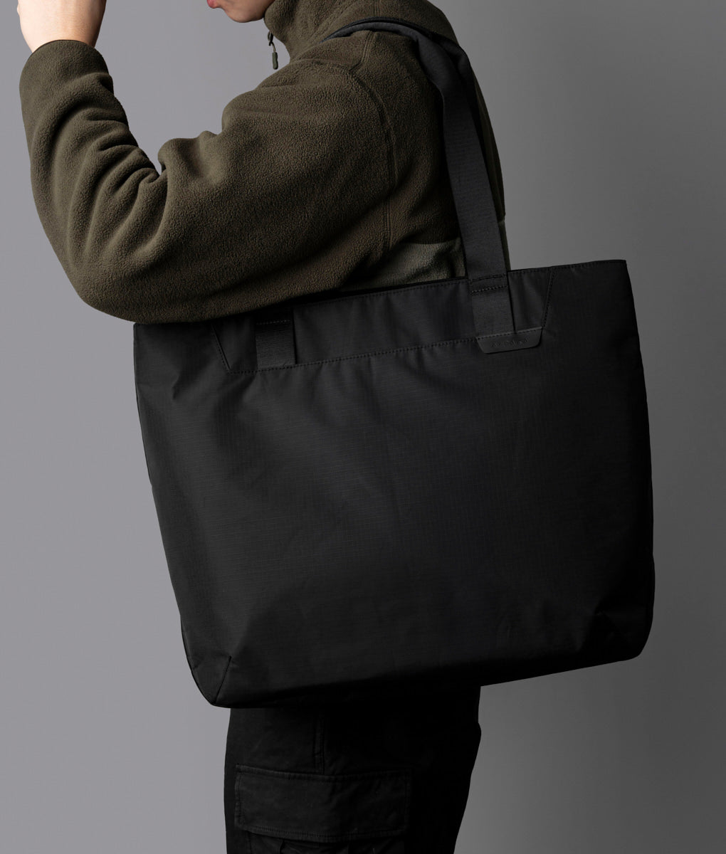 Elements Tote (S/M/L)