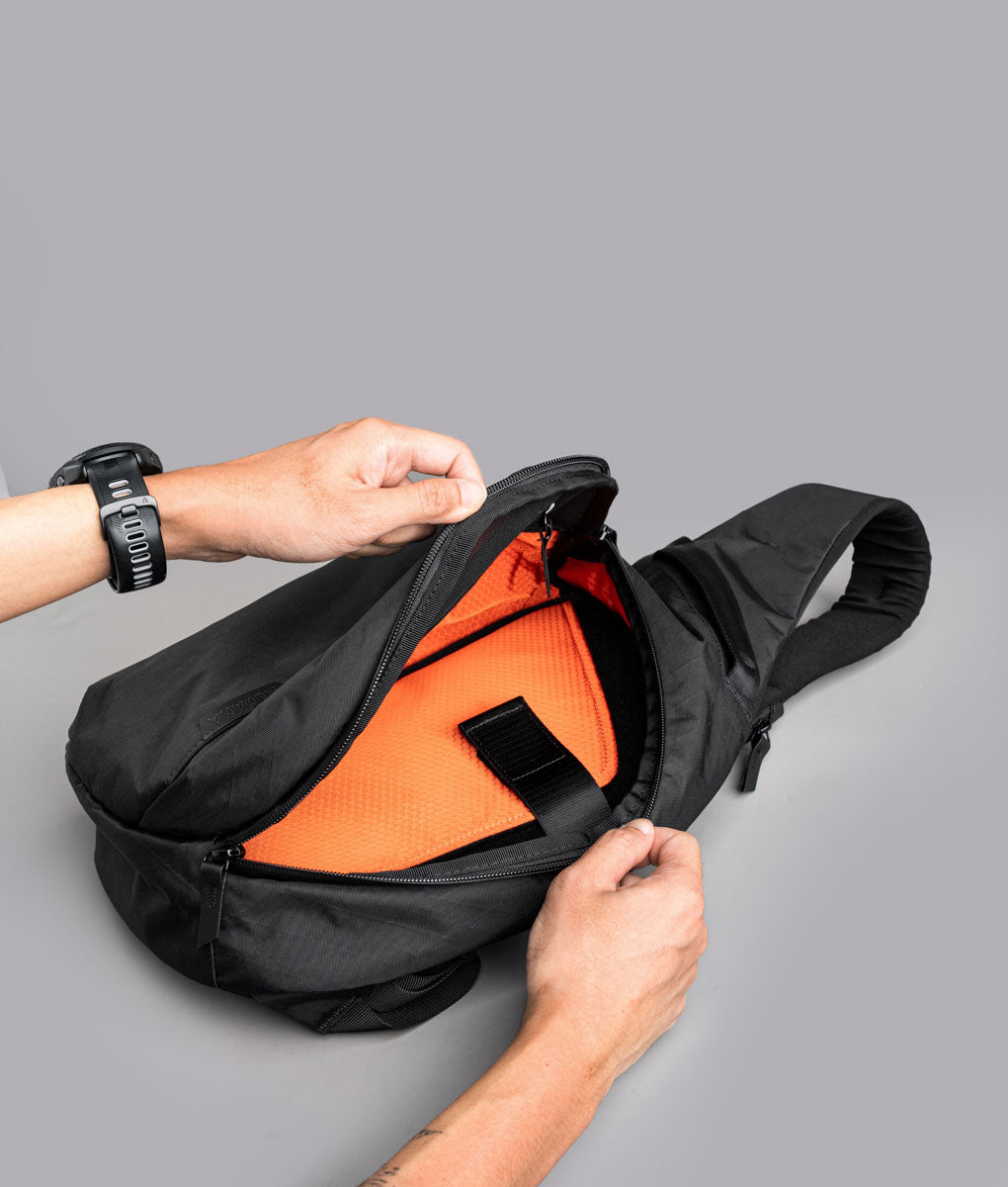 Metro Crossbody