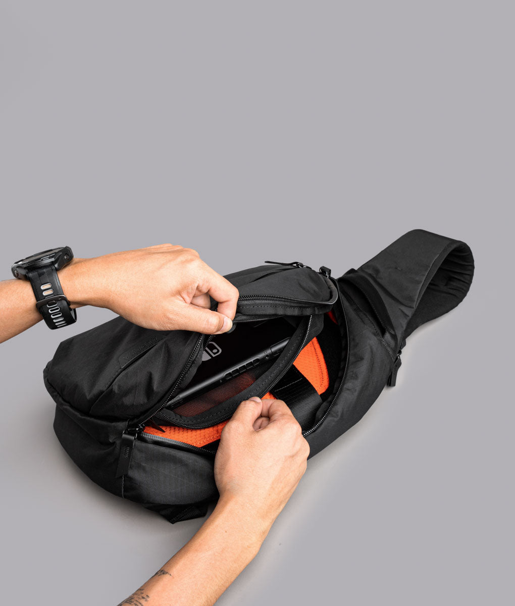 Metro Crossbody