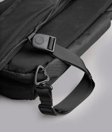 Metro Crossbody