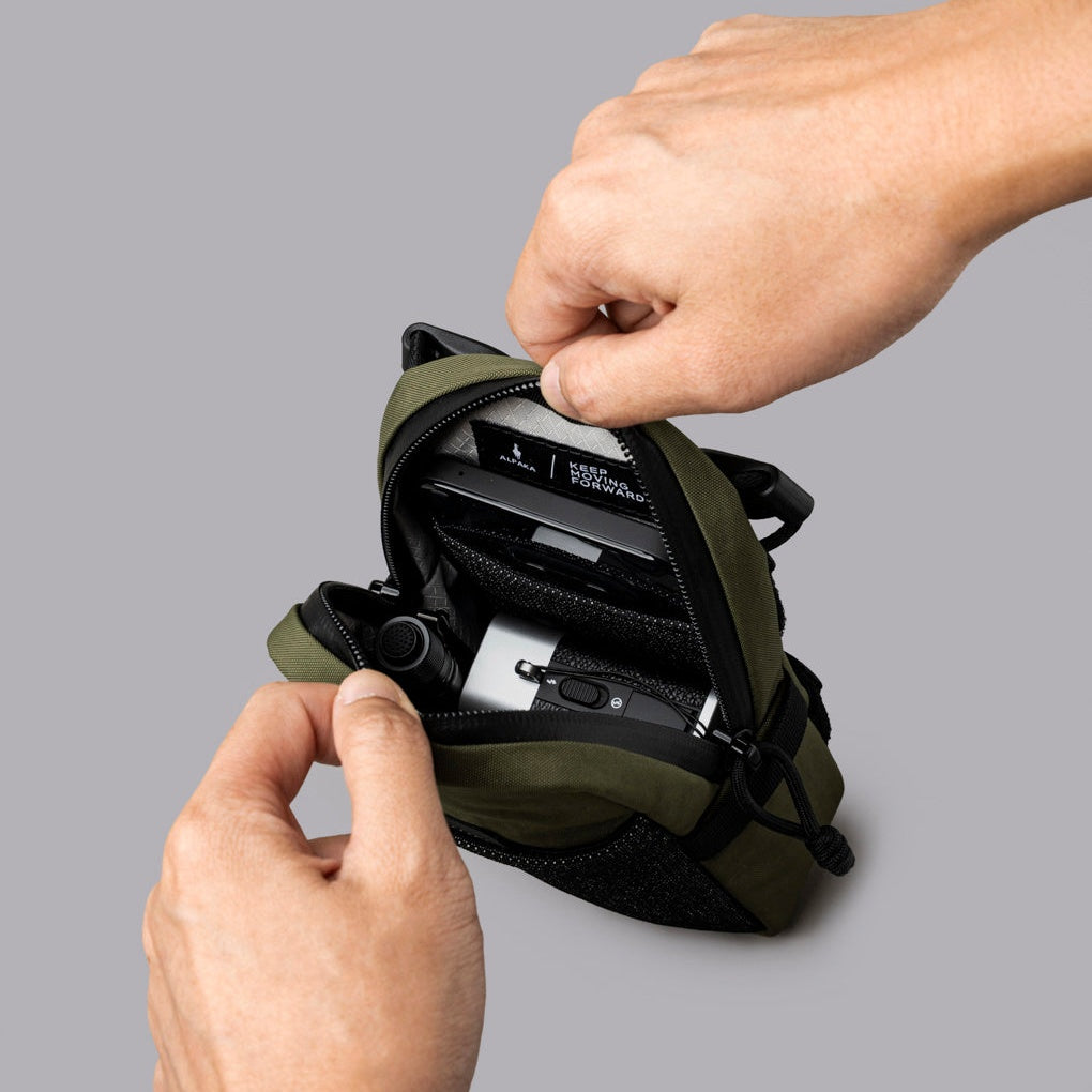 ModularShoulderPocketMaxAxoflux400DGreen_WashedNylon__0010_edited.jpg