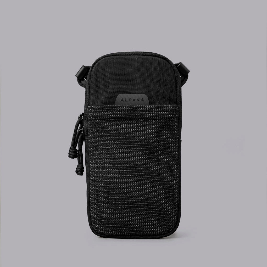 ModularShoulderPocketSlimAxoflux400DBlack_WashedNylon__0006_edited.jpg