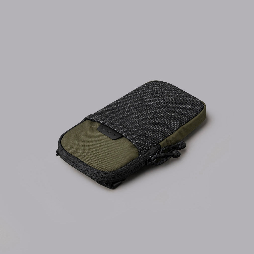 ModularShoulderPocketSlimAxoflux400DGreen_WashedNylon__0003_edited.jpg
