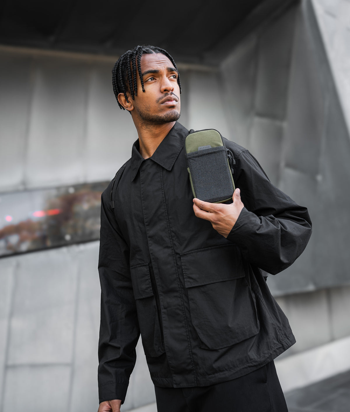 Modular_Shoulder_Pocket_Green_Slim_ORIGINAL_00.jpg
