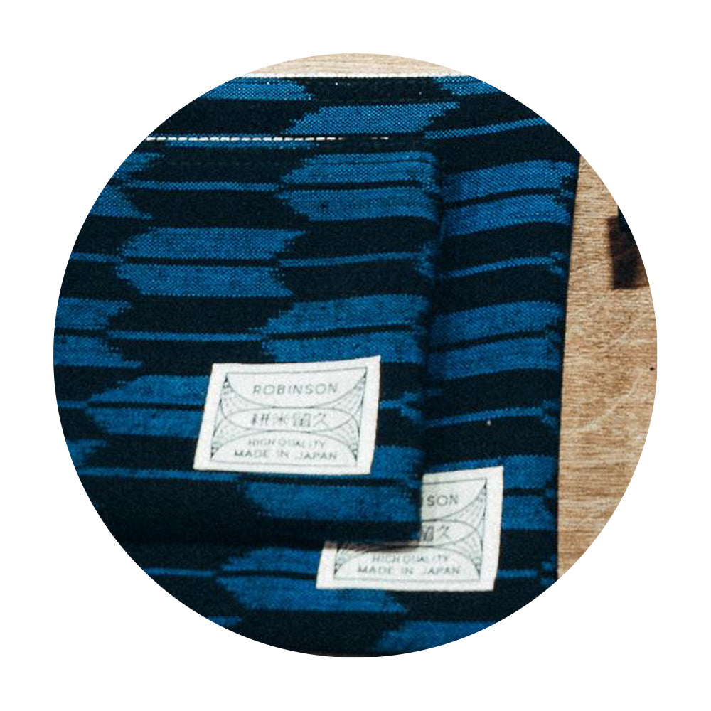 Kurume Kasuri Pouch