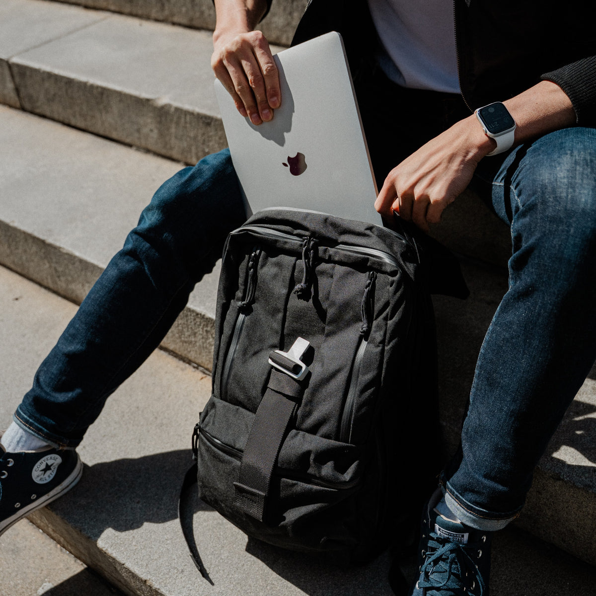Huru Model H2 22 L Backpack