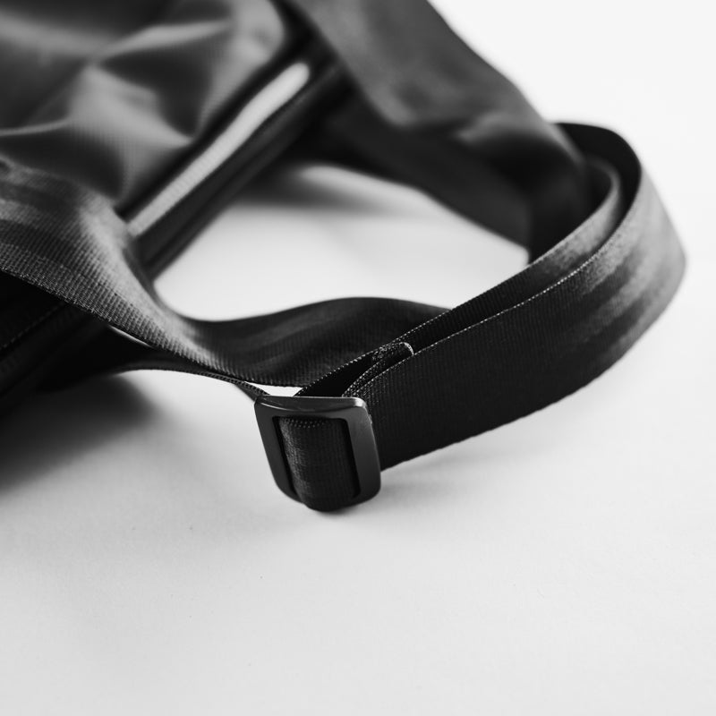 Tech Tote 16
