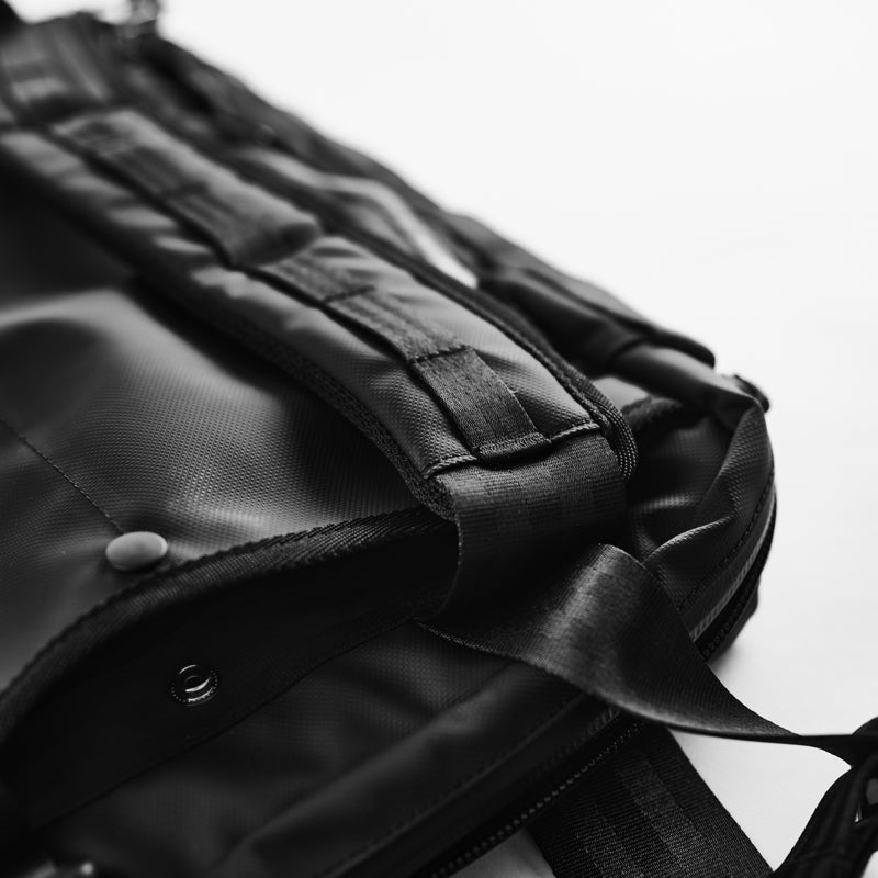 Tech Tote 16