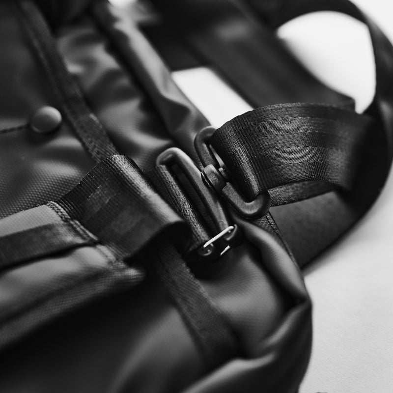 Tech Tote 16