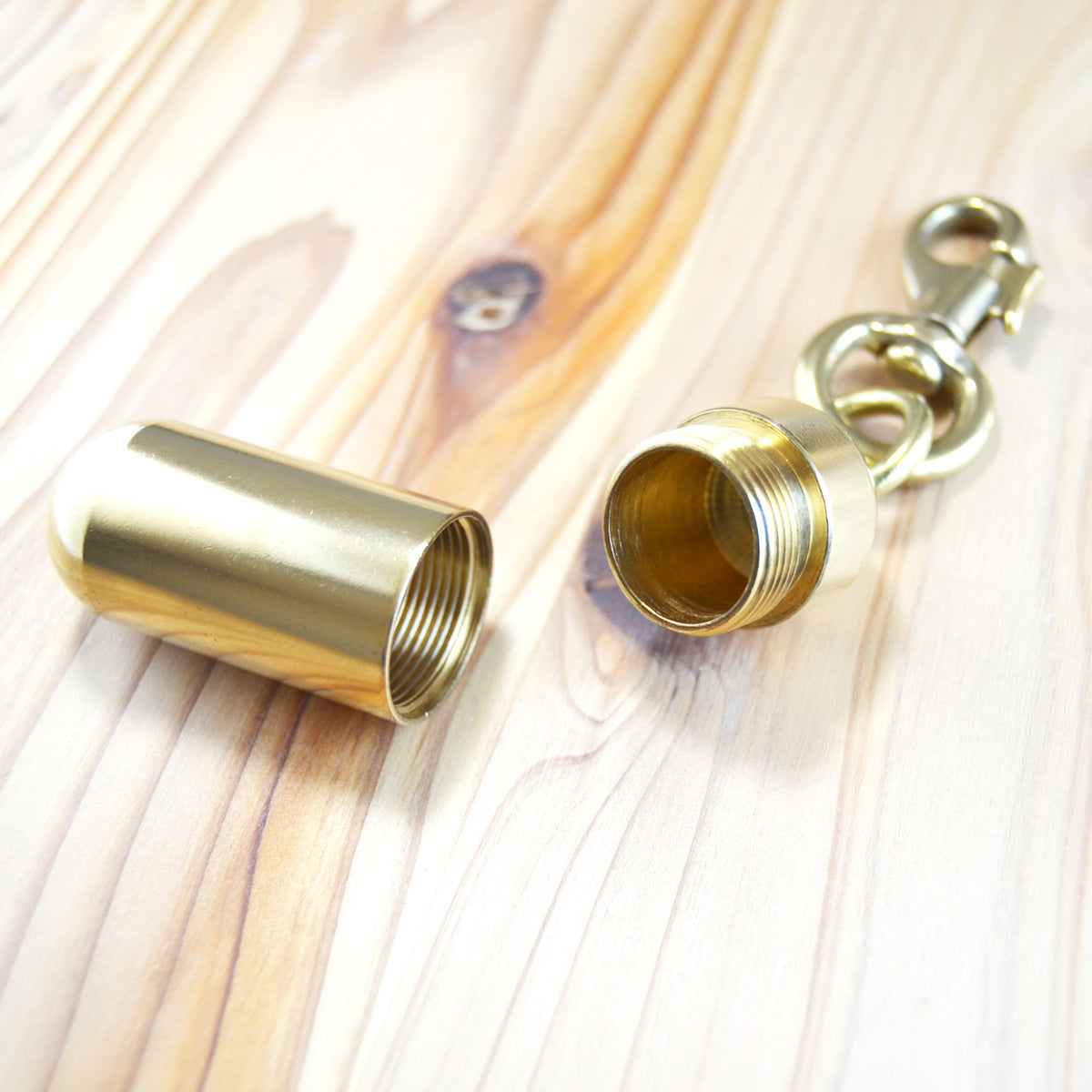 Kobashi Studio Capsule Key Chain Large