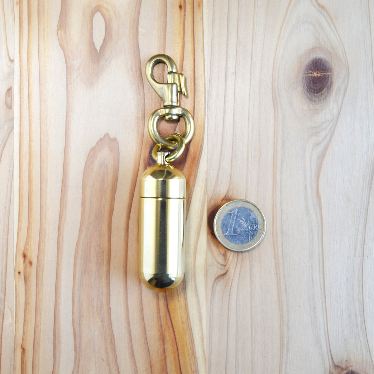 Kobashi Studio Capsule Key Chain Large