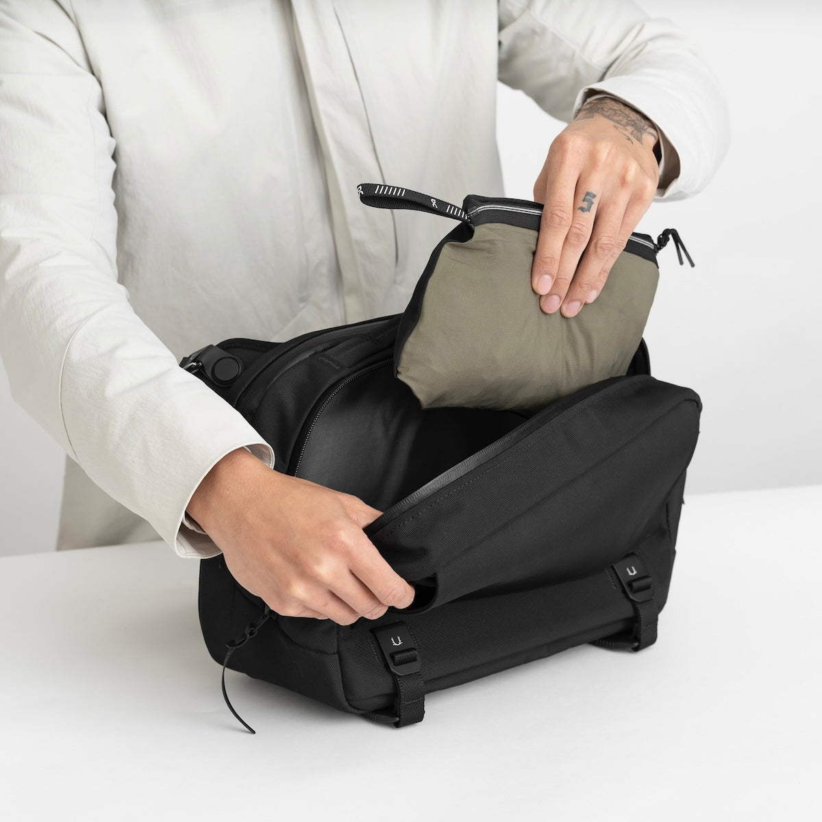 Grip Sling 12 L