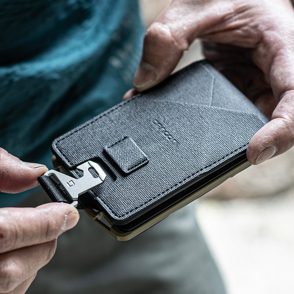 M1 Lite Bifold Wallet