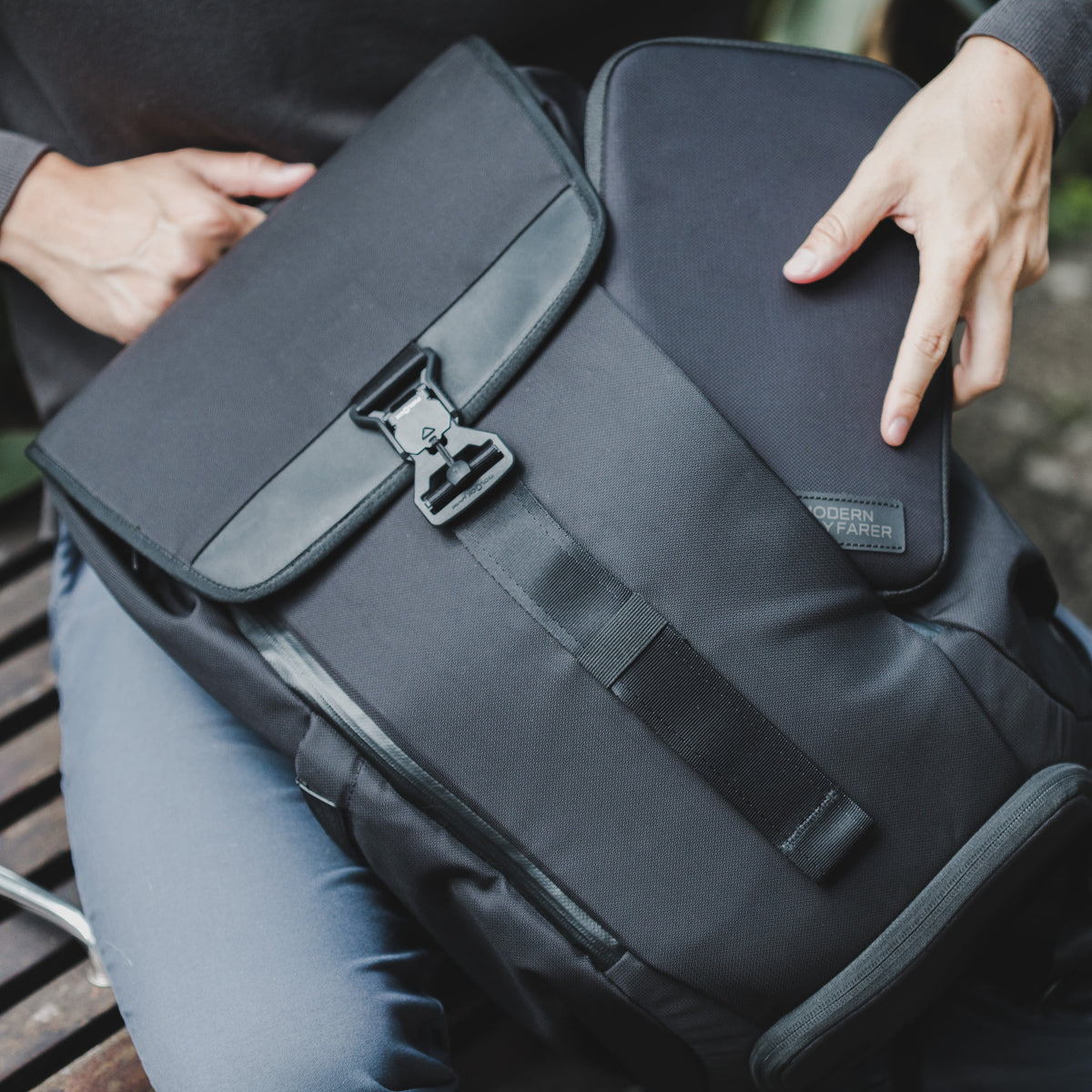 Modern Dayfarer Dayfarer Tech Pouch