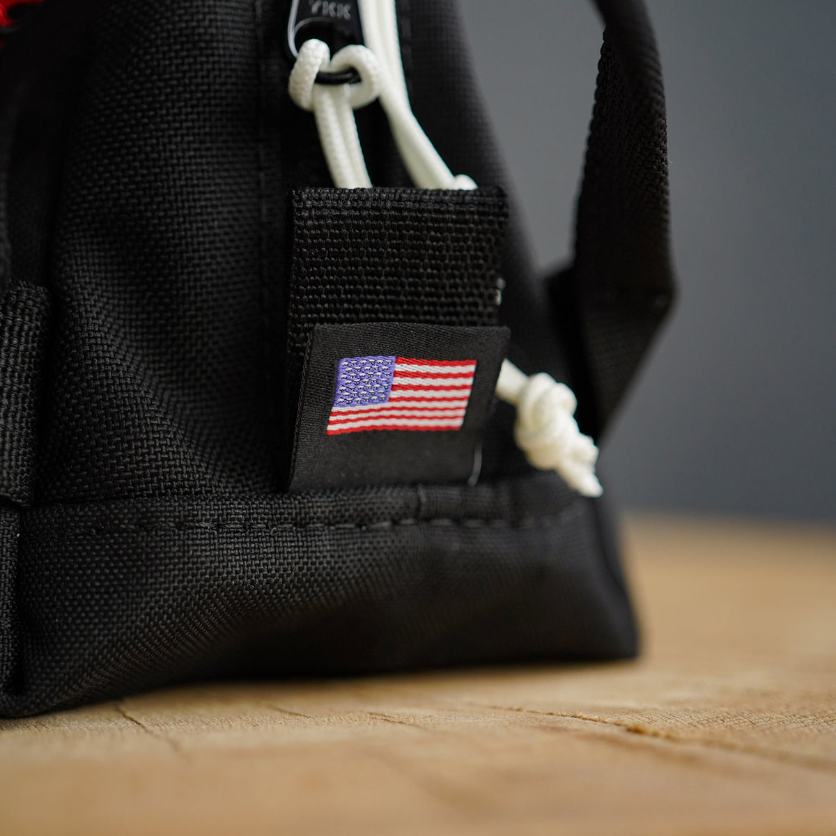 Peak Pouch