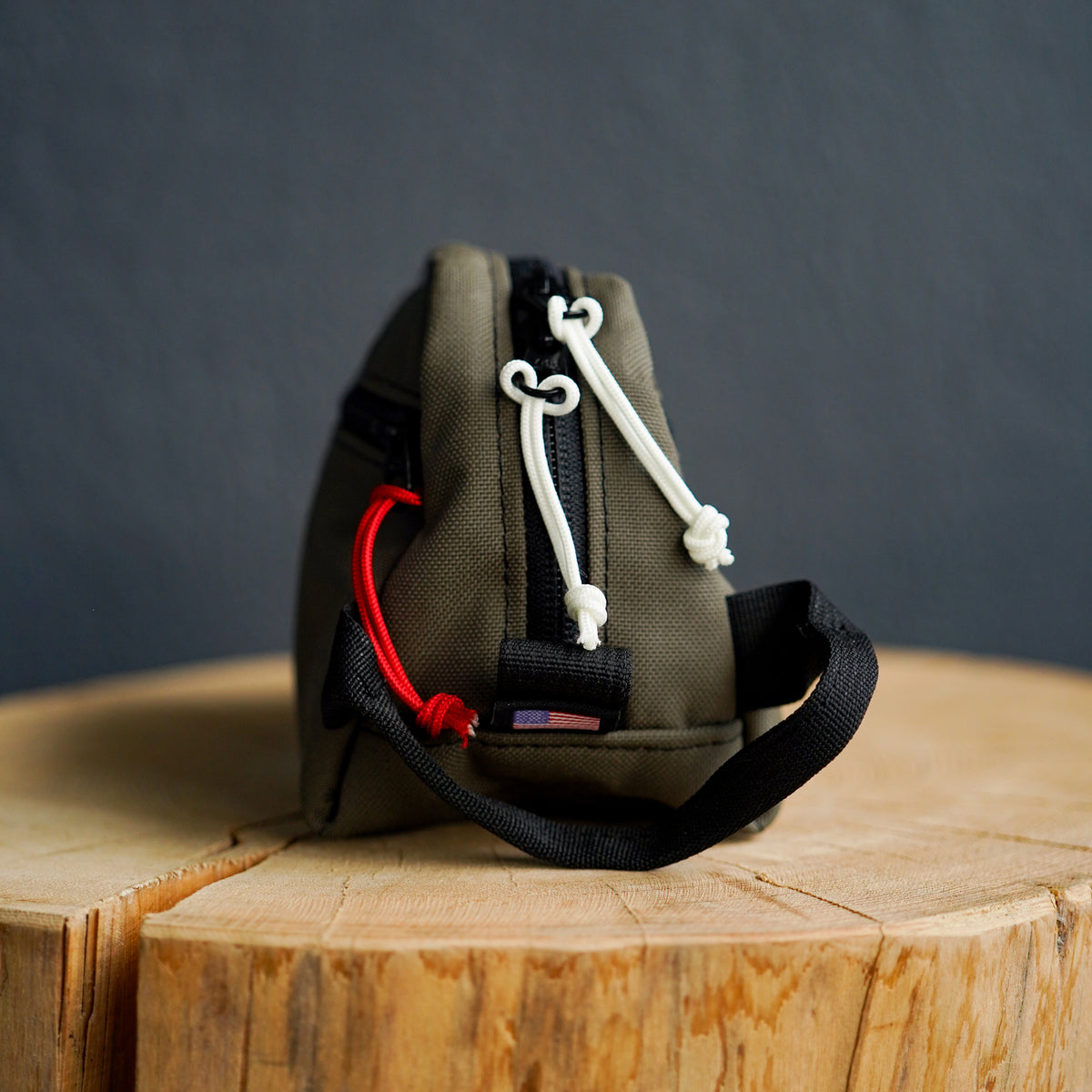 Peak Pouch
