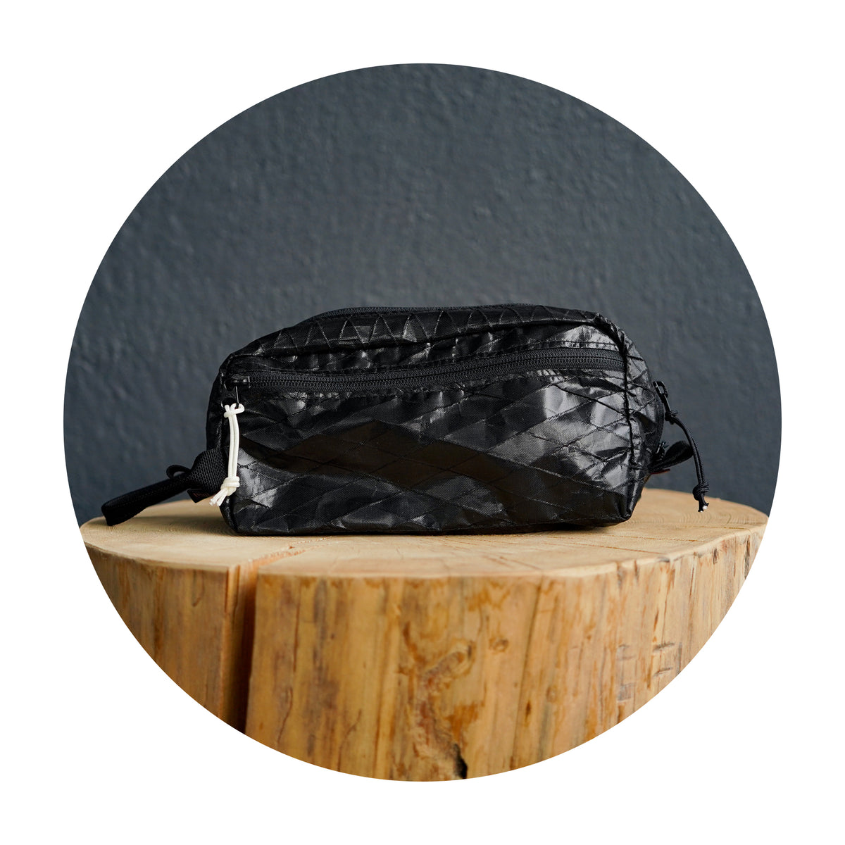 Peak Pouch
