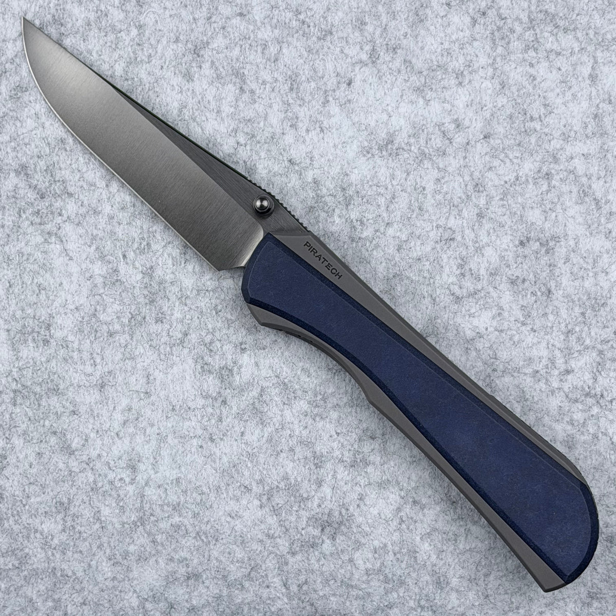 Piratech Saga Knife