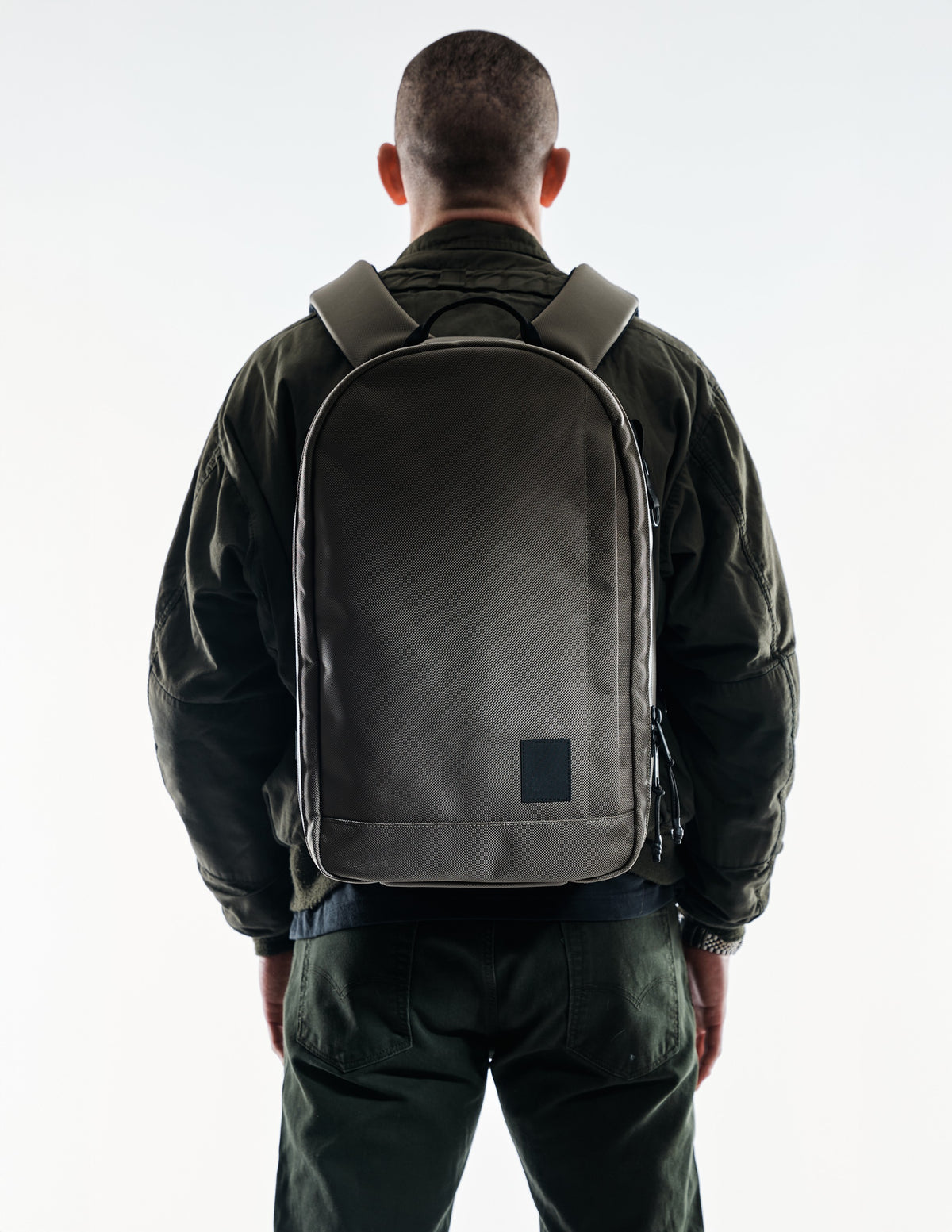 the-brown-buffalo-conceal-pack-21L-edc-laptop-bag-weather-resistant-everyday-use-cordura-1050d-ballistic-nylon-ranger-green_edited.jpg