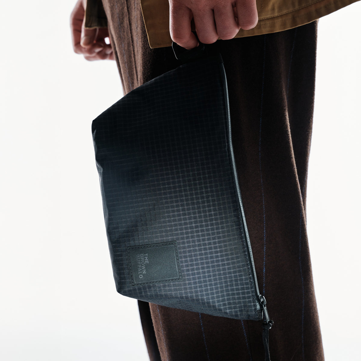 the-brown-buffalo-dopp-kit-bag-edc-weather-resistant-everyday-use-challenge-ultra-black-grid_edited.jpg